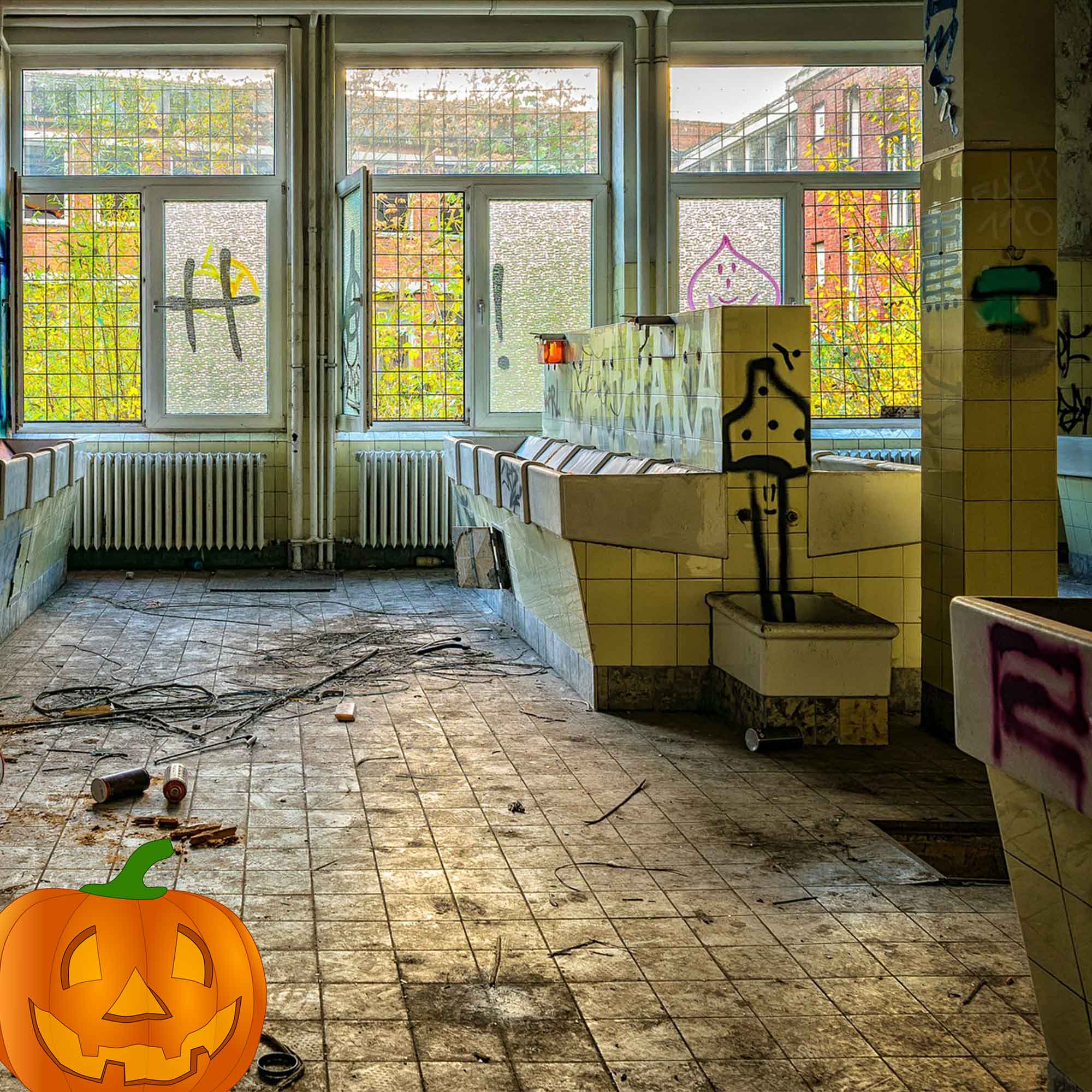 Happy Halloween – hygiene horror stories & our worst hygiene habits